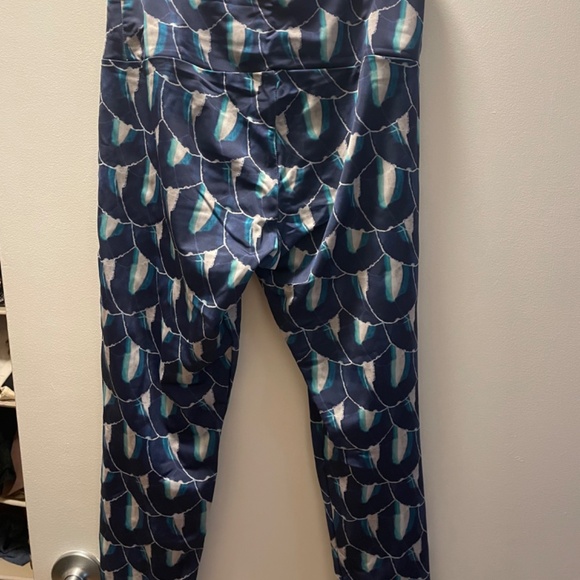 Onzie Mermaid Leggings - Picture 2 of 3